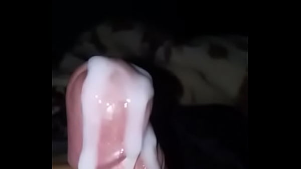 Masturbacion m&iacute_a con mucha lechita