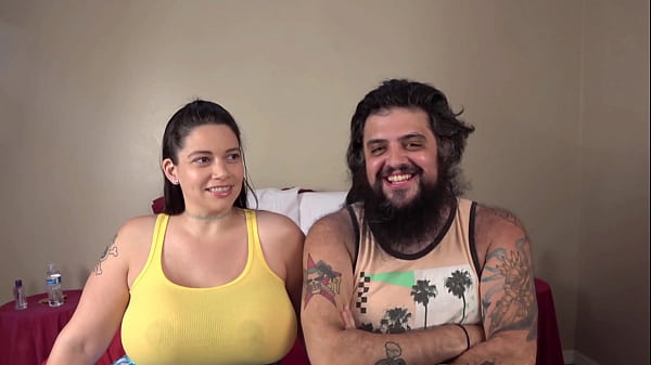 Nonton Casting Desperate Amateurs Brooklyn Mila Donna Iris Barbie Kay Hot Moms Getting Banged Hard. thumbnail