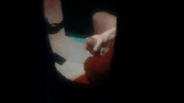 Real Amateur Gloryhole Voyeur thumbnail