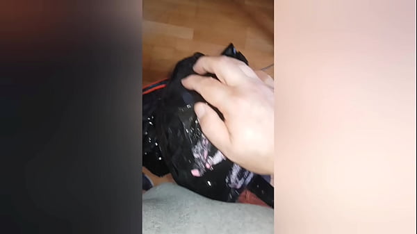 2025 11 08 Larve Sophie Momifiee Et Soumise thumbnail