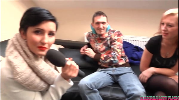 Real Amateur Couple Love To Fuck In Front Of Cam thumbnail