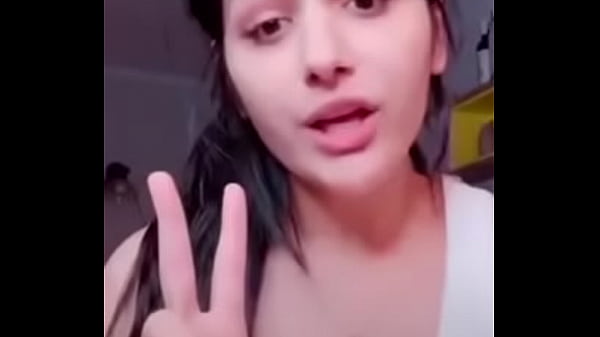 Nonton Julia Tica Official thumbnail