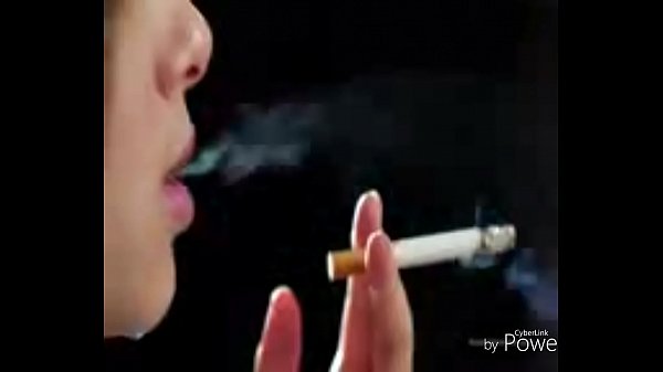 Beautiful Smoking Girls thumbnail