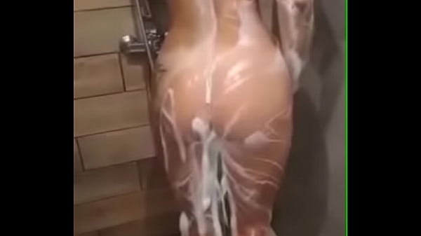 Nonton A Beautiful Girl Washes In The Shower And Touches Her Beautiful Body thumbnail