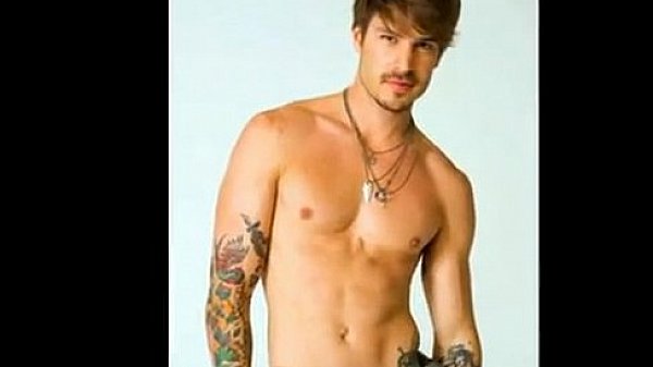 Mateus Verdelho Ensaio Sensual Revista J. thumbnail