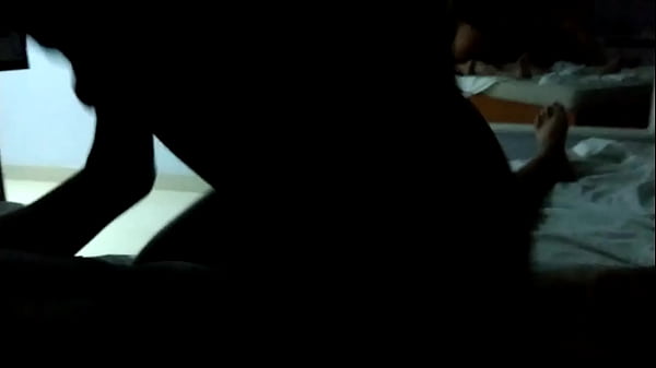 Nonton Esposa Na Cama Do Motel Cavalgando Outro Macho thumbnail