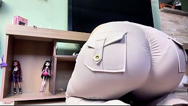 Nonton Chubby Ebony Housewife Farting On Leggings Big Ass Cleaning House thumbnail