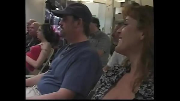 Nonton Couples With Troubles Go To The Jerry Shug Her Show To Fuck Hardcore On Camera thumbnail