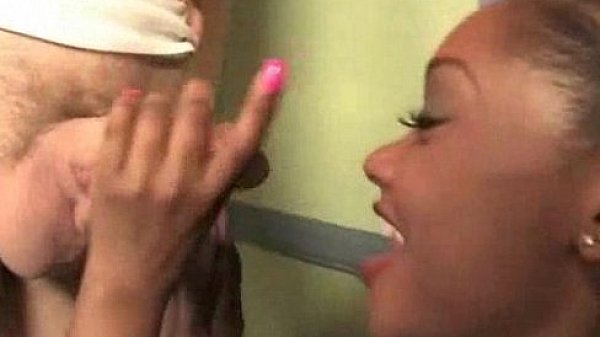 Nonton Tasty Big Butt African Sex thumbnail