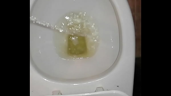 Bf pissing