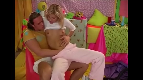 Sweetheart gets screwed like crazy 