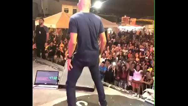 Esmith Representando No Palco! thumbnail