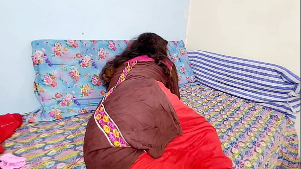 A Muslim Prostitute Cheats On Her Desi Husband And Talks Dirty To Her Lover On Video Chat Anal Dildo thumbnail