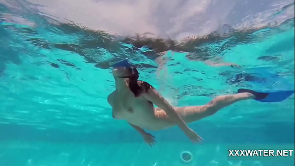 Hot Hungarian Naked Babe Candy Being Horny In The Pool thumbnail