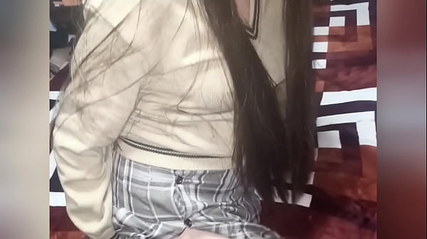 Nonton What An Idiot I Was!!!! I Checked My Girlfriend's Phone And Found This In Her Gallery. thumbnail