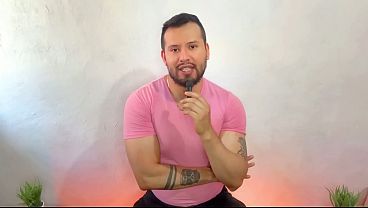 El Novio Chacal Dotado de mi suegra me convierte en su puta receptora de leche a escondidas! Relato sexual video thumbnail