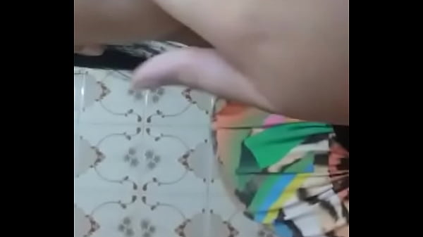 Novinha Inocente Se Masturbando thumbnail