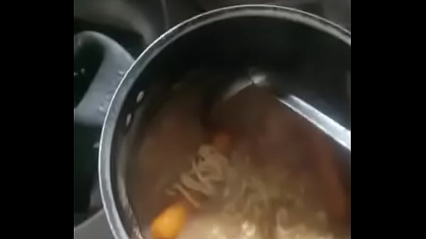 Nonton Sopinha Hmmmmm thumbnail