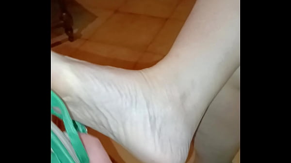 Heels dangling