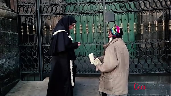 Nonton Sor Raymunda - Sue&ntilde;o Que Me Follo Al Padre Y El Me Lo Hace Realidad thumbnail