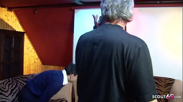 Play MP4 - Saggy Tits Teen Melissa Black BTS No Condom Gangbang Sex